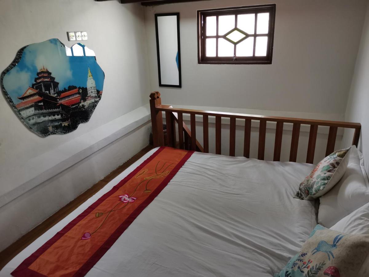 Rangoon Residences + George Town Ngoại thất bức ảnh