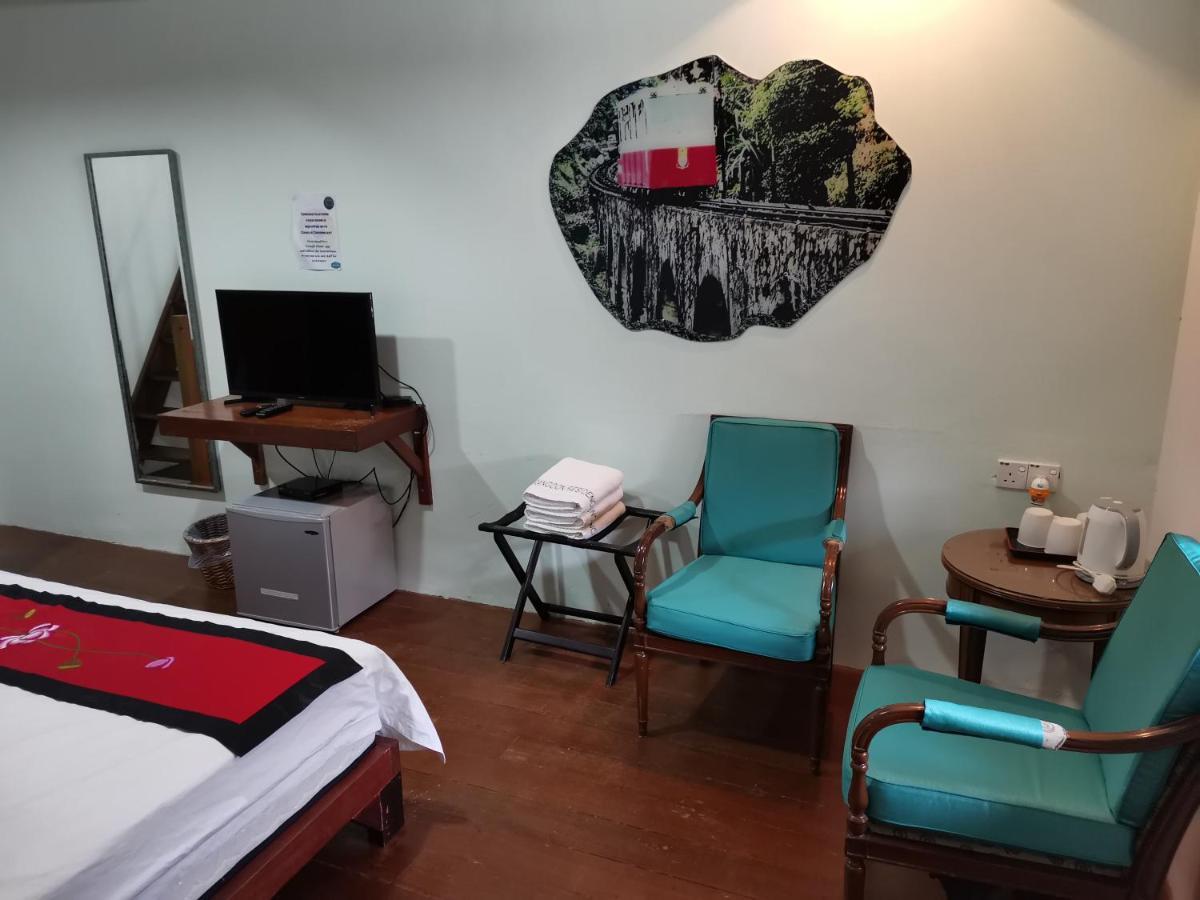 Rangoon Residences + George Town Ngoại thất bức ảnh