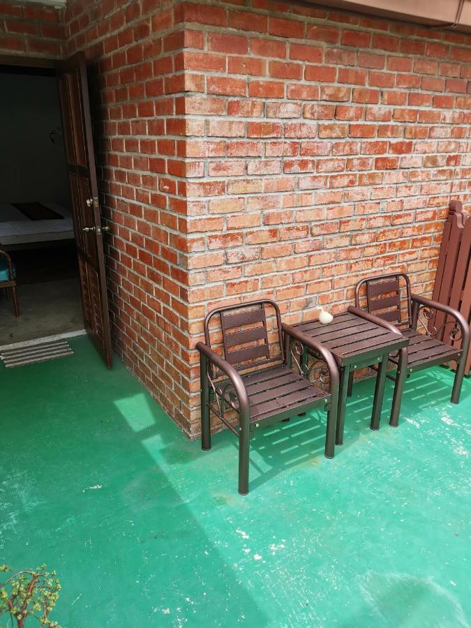 Rangoon Residences + George Town Ngoại thất bức ảnh